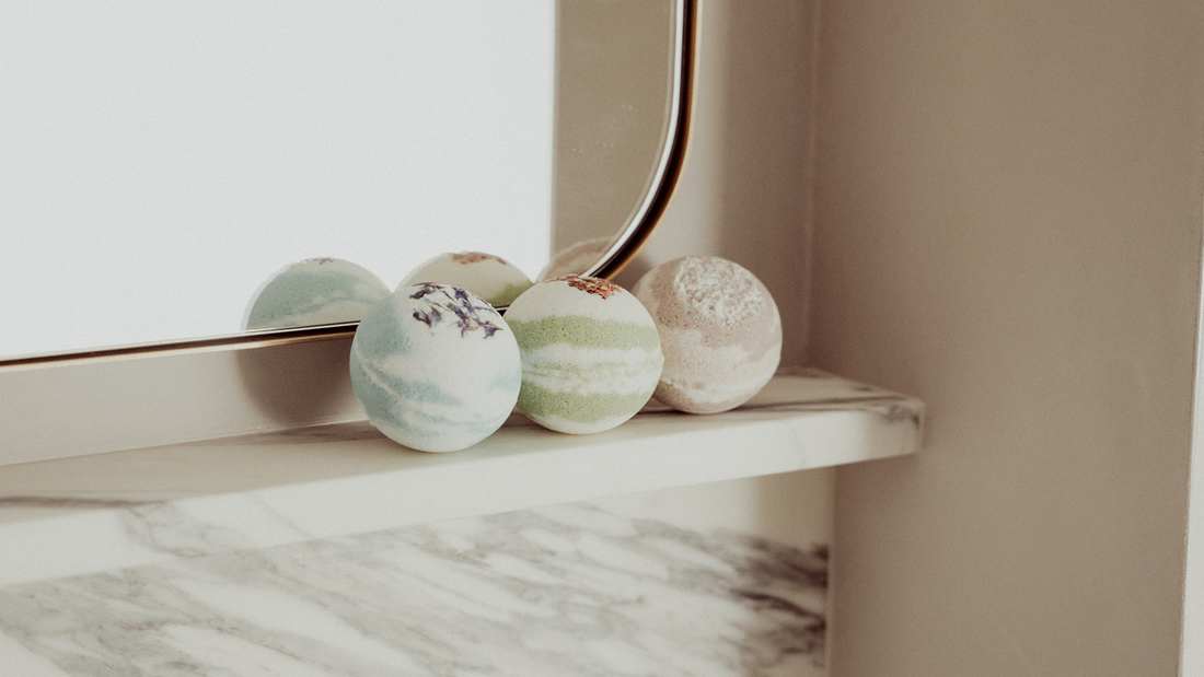 Zacznij dzień od porannego prysznica lub kąpieli, która rozbudzi Twoje zmysły